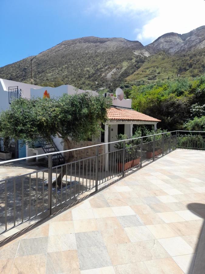 Vulcano: La Porta Delle Eolie Vulcano  Exterior foto